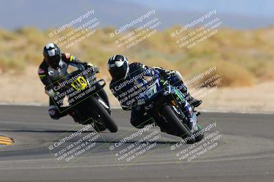 media/Oct-08-2022-SoCal Trackdays (Sat) [[1fc3beec89]]/Turn 16 (125pm)/